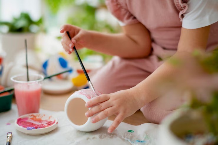 gadget anak, bahaya gadget untuk anak, anak tantrum dan gadget, cara menenangkan anak tanpa gadget, regulasi emosi anak, anak rewel gadget, parenting tanpa gadget, solusi tantrum anak, perkembangan emosi anak